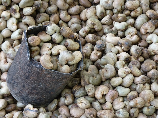 roasting cashews