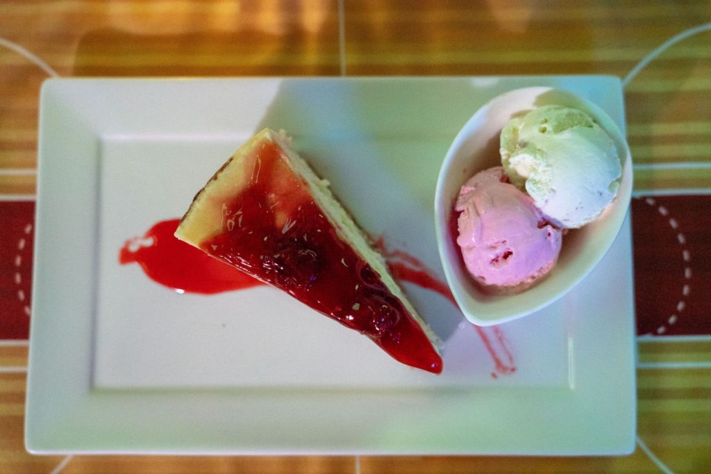 valelse sports bar and restaurant st lucia cheese cake
